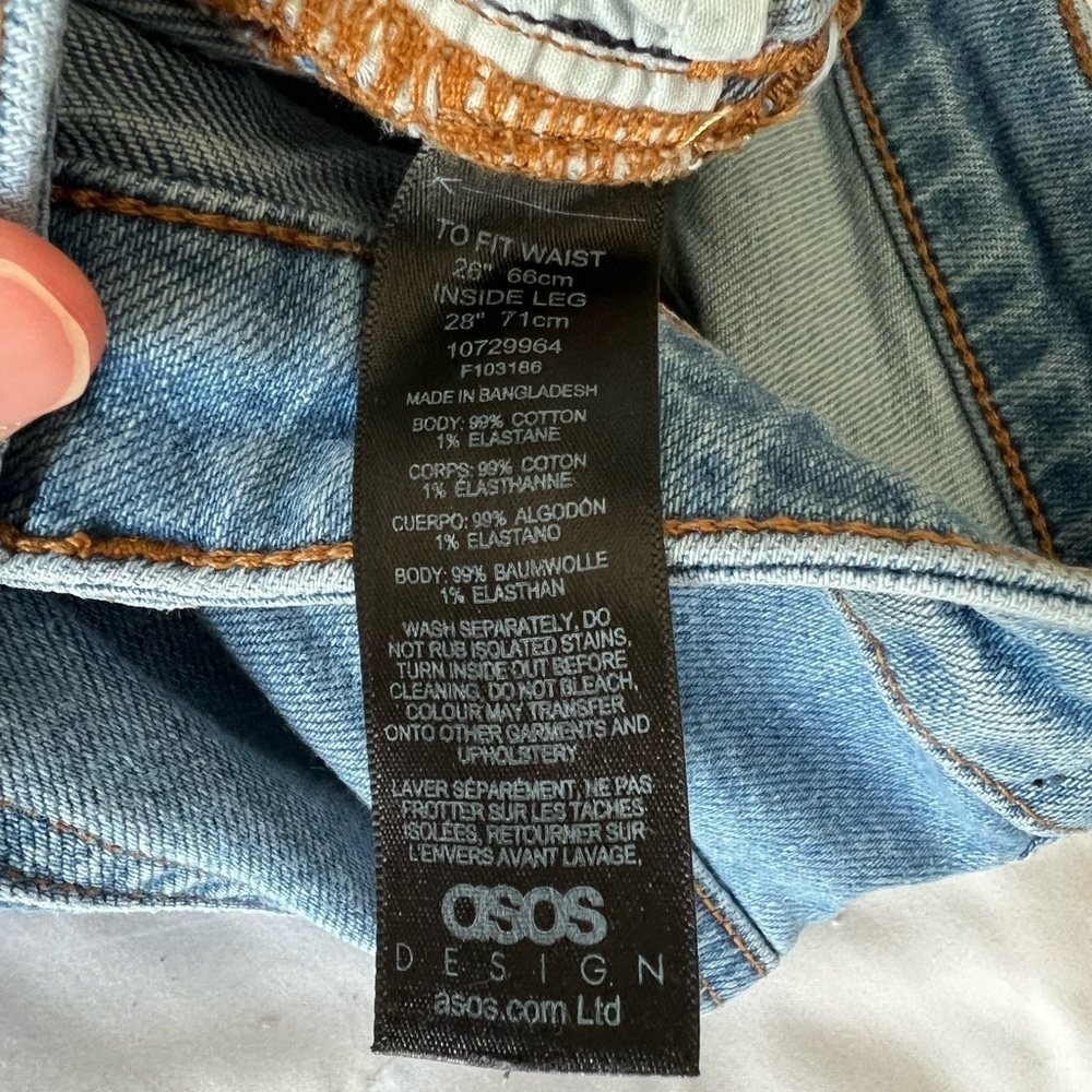 ASOS Women’s Straight Light Wash Jeans size 26/28 P - Picture 2 of 10